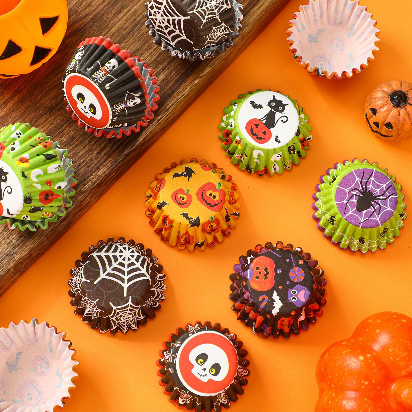 600 Pcs Halloween Mini Cupcake Liners Halloween Candy Cups Halloween Baking Cups Muffin Liners For Halloween Party Decorations S